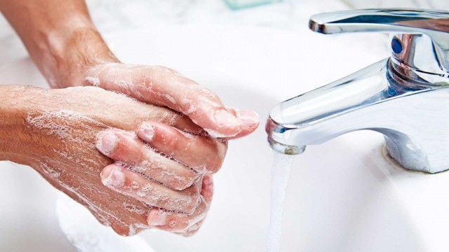 Čestim pranjem ruku možete spriječiti razne infekcije i bolesti.