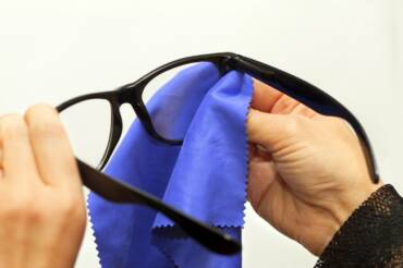 Kako da pravilno očistite vaše naočare?