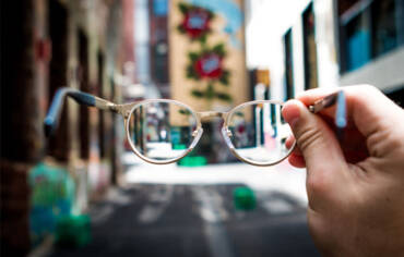 Prepisane su mi naočare – šta sada? | Vrste stakala u optici Jovović